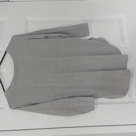 Babaton XS 3/4 length sleeve tshirt - Picture 2 of 4